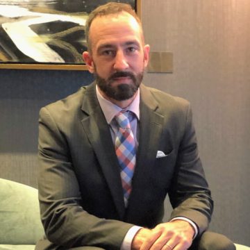 Portrait of Jason Kahabka